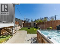 1061 Ross Street Se, Medicine Hat, AB T1A0Y2 Photo 43