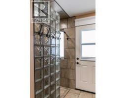 1061 Ross Street Se, Medicine Hat, AB T1A0Y2 Photo 27
