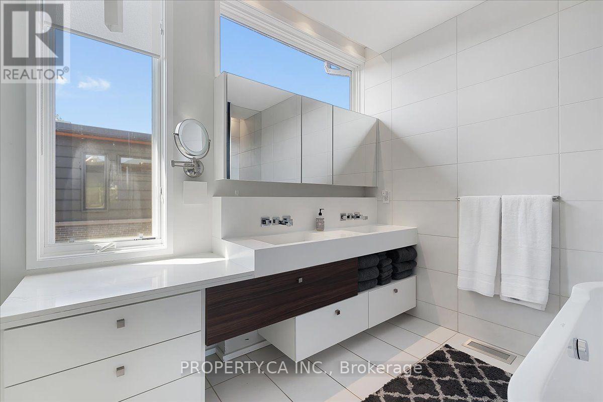 244 MANNING AVENUE - Image 30