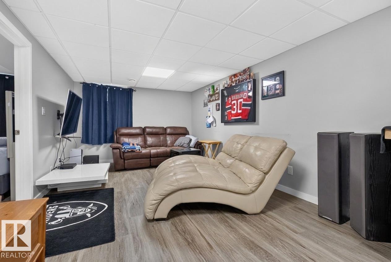 15711 84 AV NW - Image 10