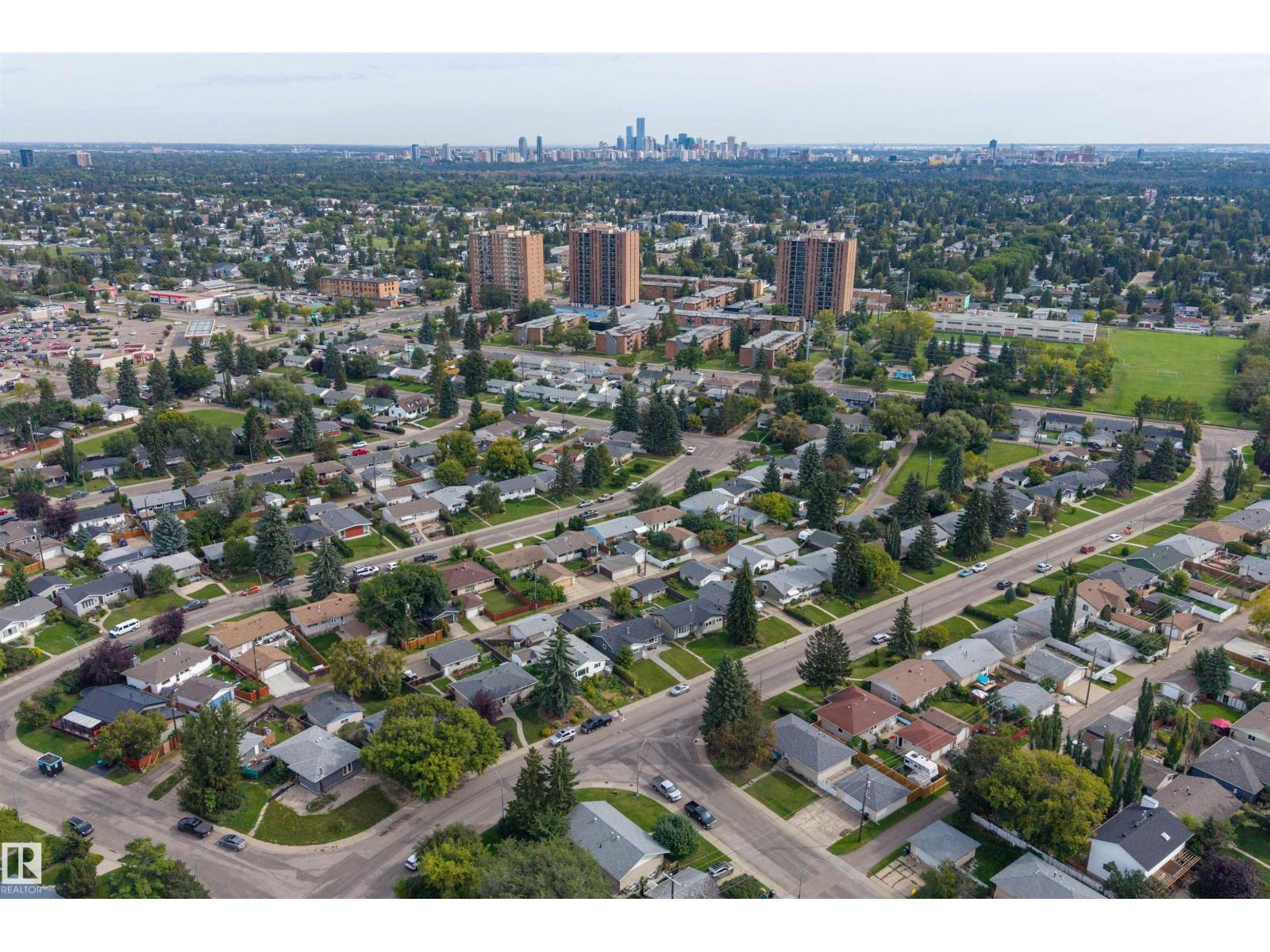 15711 84 AV NW - Image 19
