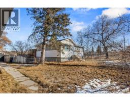 7006A Bowness Road NW - photo 26