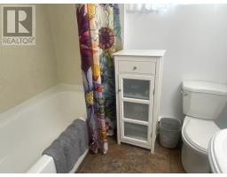 59 Aspen Road thumbnail 13