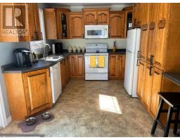 59 Aspen Road thumbnail 2