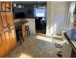 59 Aspen Road thumbnail 3