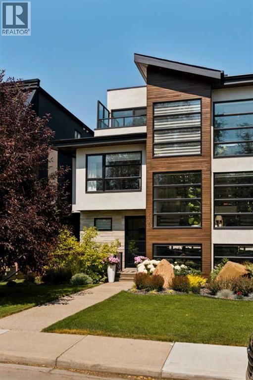 2216 22 Avenue SW, Calgary, Alberta, T2T0S7
