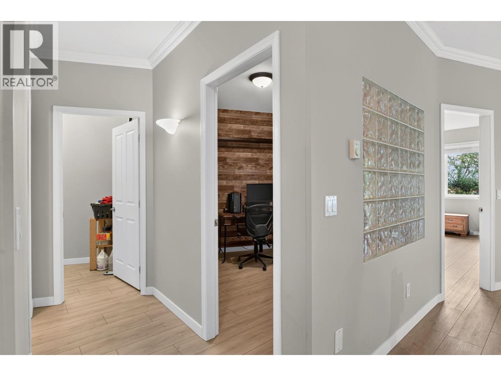 1960 Enterprise Way Unit# 312, Kelowna