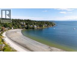 3656 Cadboro Bay Rd, Oak Bay, BC V8R5K8 Photo 58