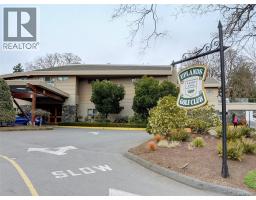 3656 Cadboro Bay Rd, Oak Bay, BC V8R5K8 Photo 68