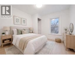 Bedroom - 136 Paisley Street, Guelph, ON N1H2P1 Photo 6