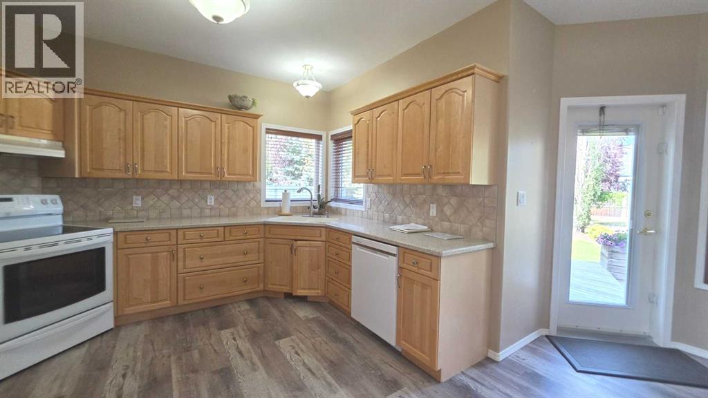 3614 63 Avenue Close, Lloydminster — photo 6