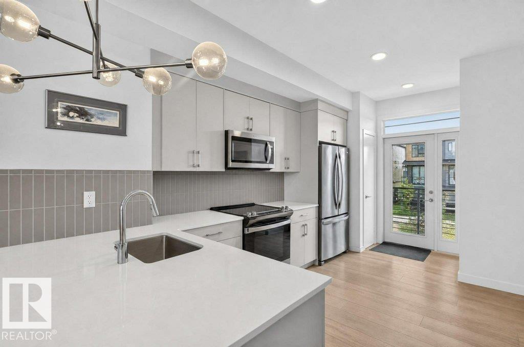 3241 KESWICK WY SW - 10