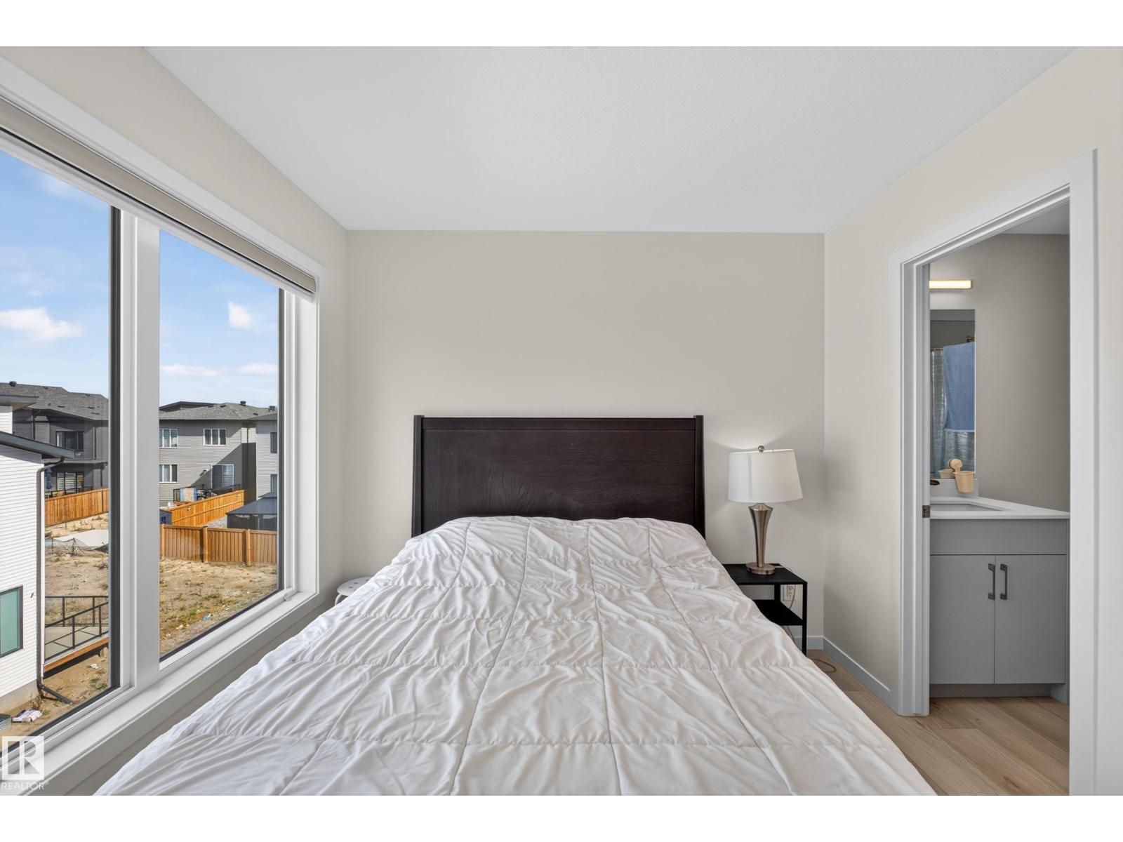 3241 KESWICK WY SW - 24