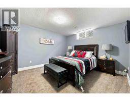 740 Remington Court, Sarnia, ON N7S0C4 Photo 32