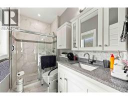 740 Remington Court, Sarnia, ON N7S0C4 Photo 24