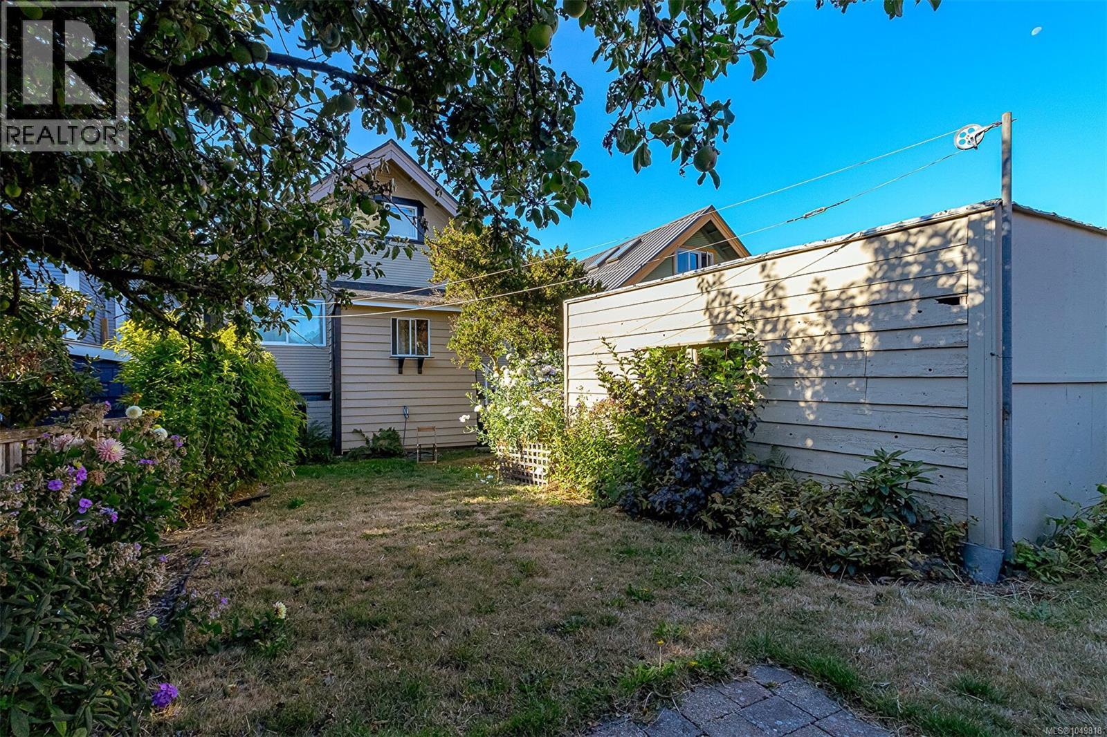 1512 Brooke St, Victoria