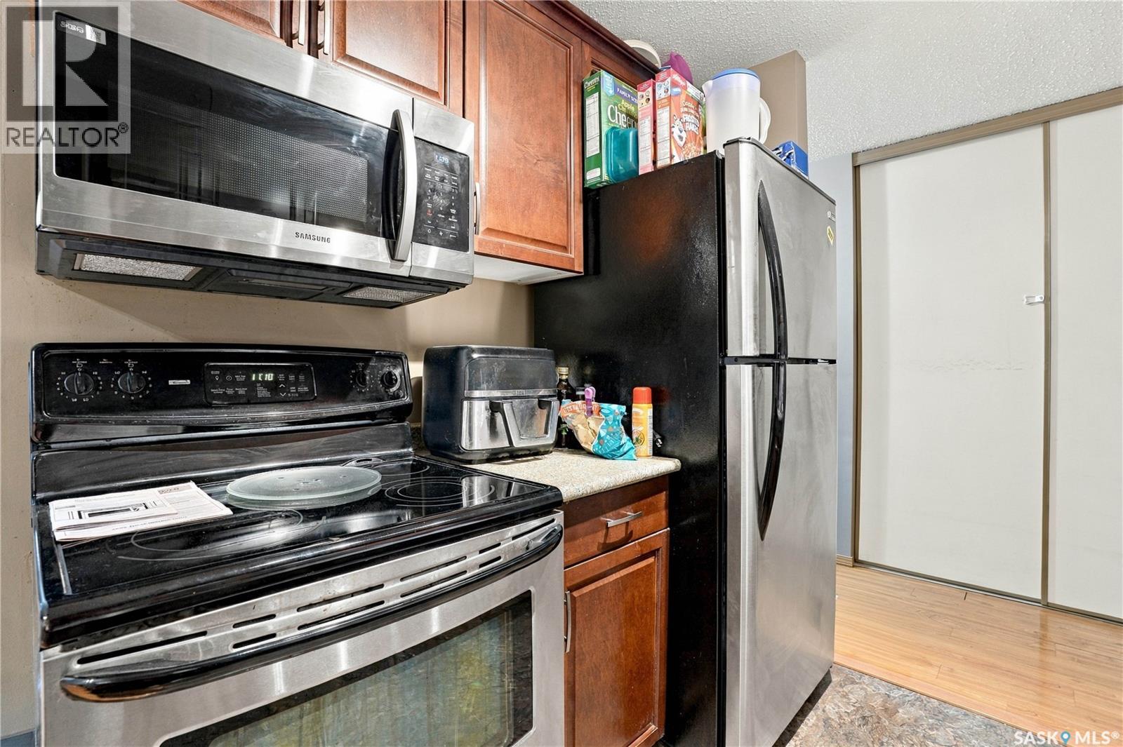 #203B 4040 8th STREET E - 13