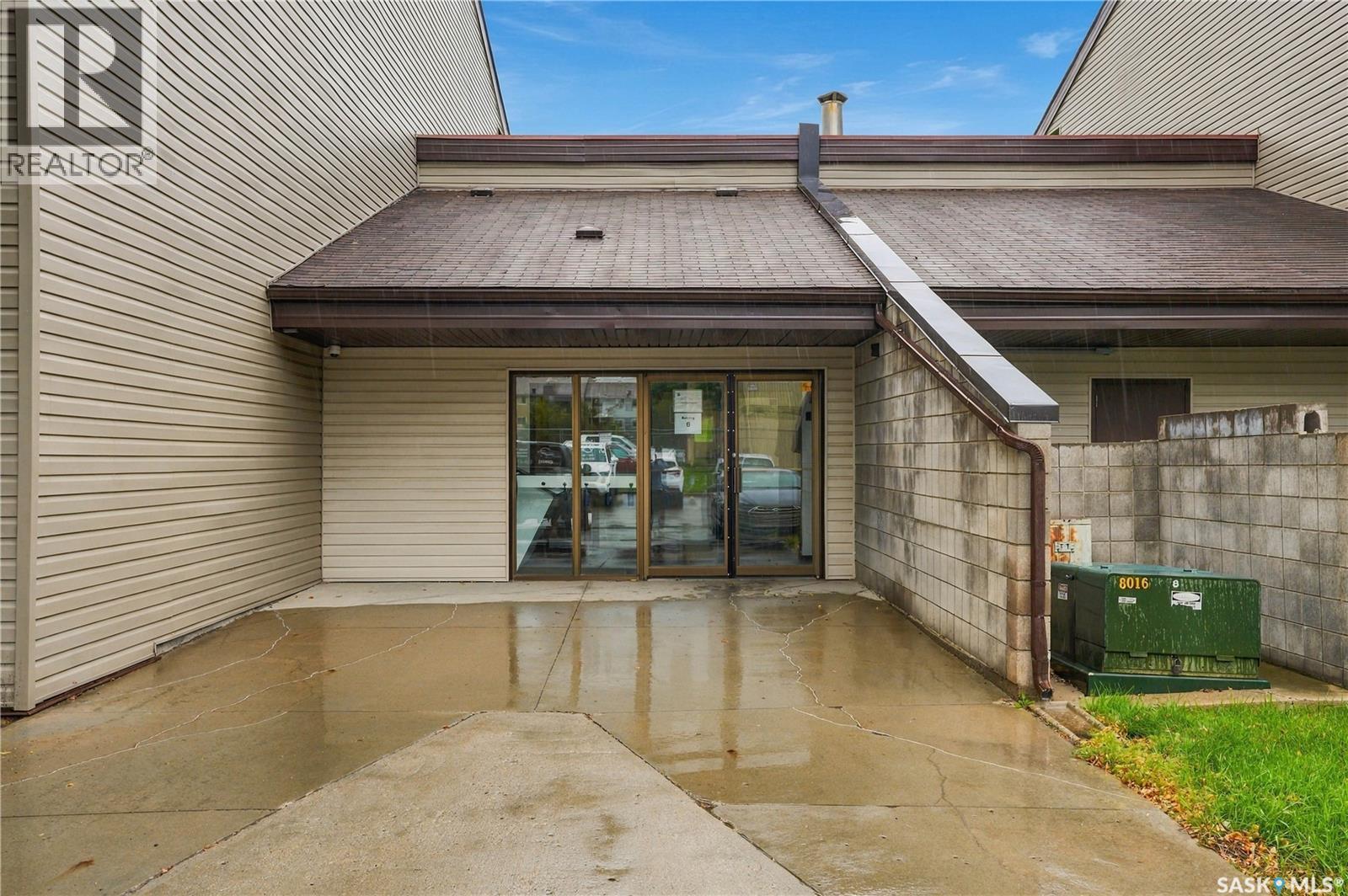 203B 4040 8th STREET E, Saskatoon — photo 2