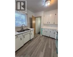 Dining room - 118 Jacobson Avenue Unit# Upper, St  Catharines, ON L2T3A5 Photo 6