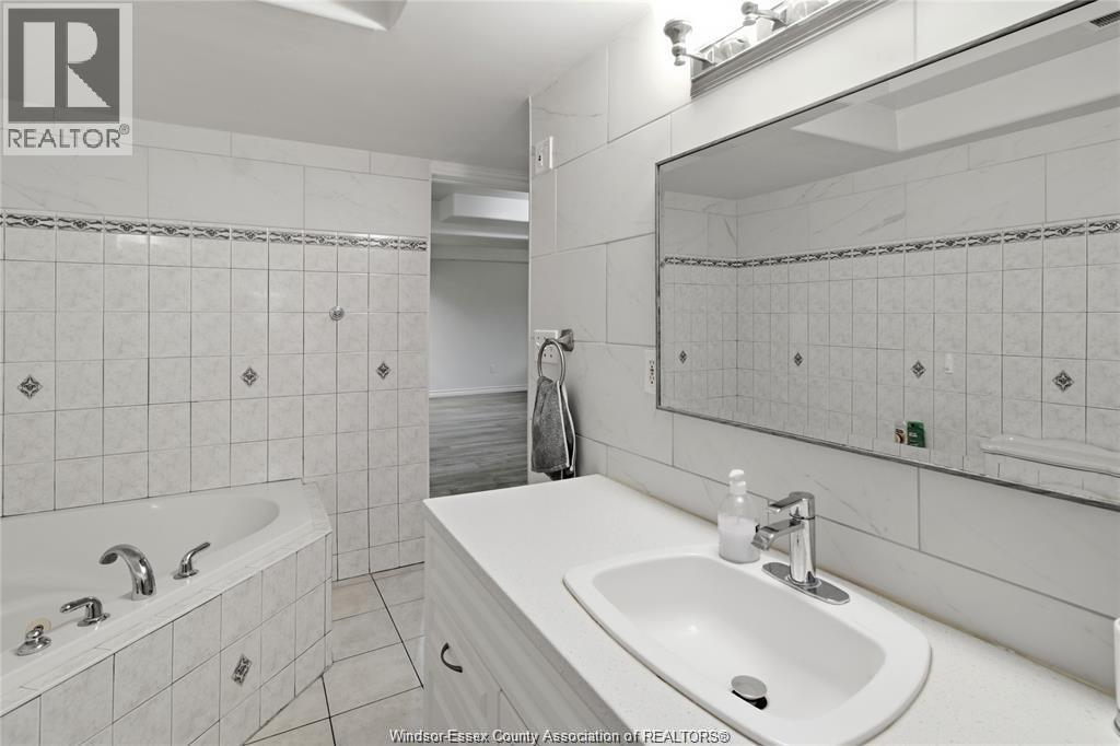 2424 TIMBERCREST AVENUE - Image 25