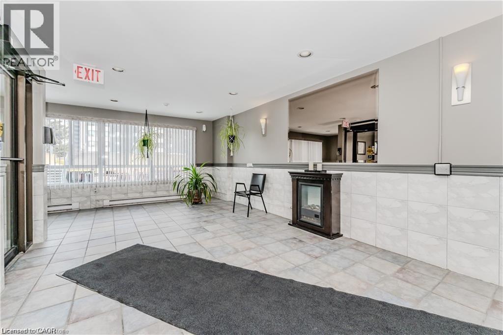 65 HIGHLAND Crescent Unit# 502 — photo 2