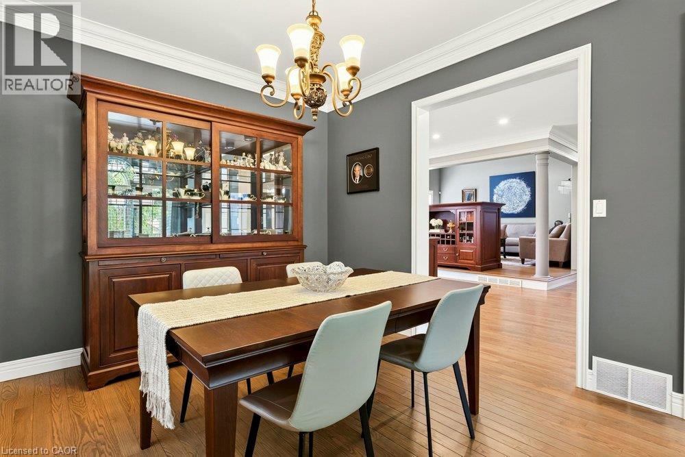 55 CHIANTI Crescent, Stoney Creek — photo 7