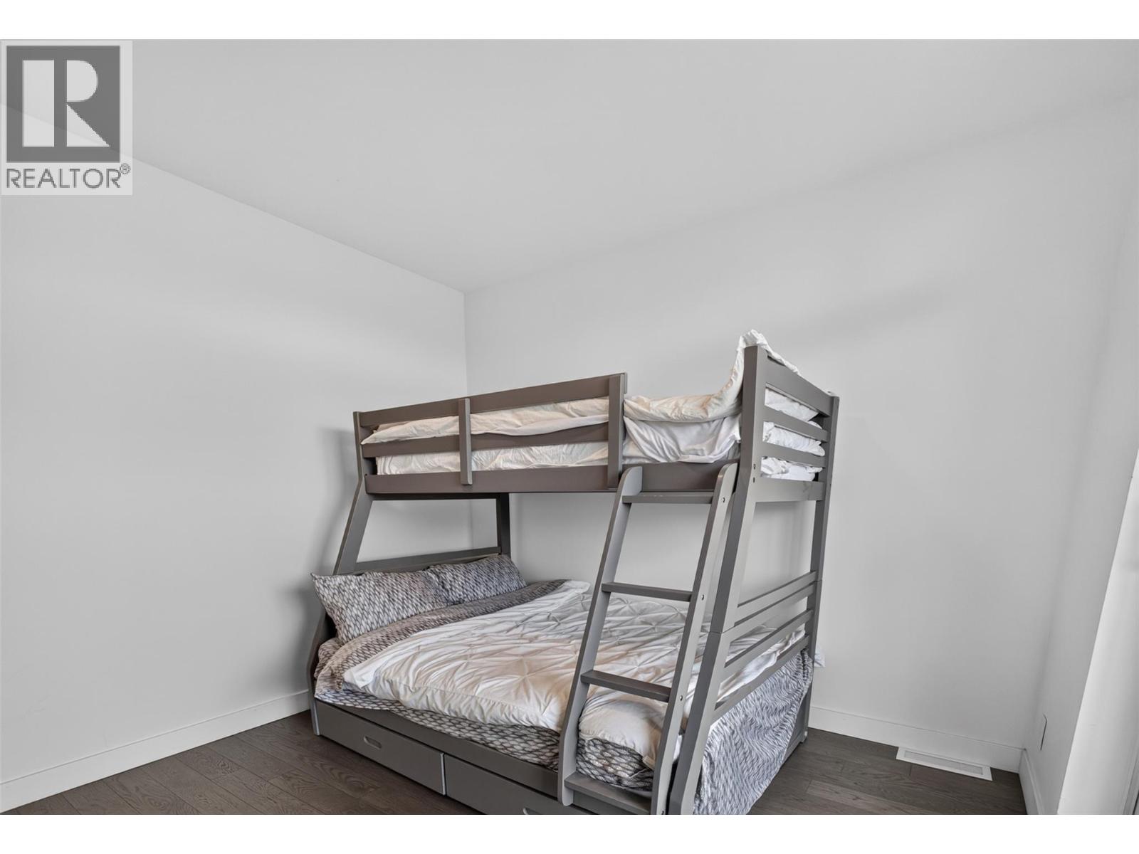 3340 Richter Street Unit# TH7, Kelowna