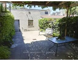 Main & Lower - 260 Ossington Avenue, Toronto, ON M6J3A2 Photo 16