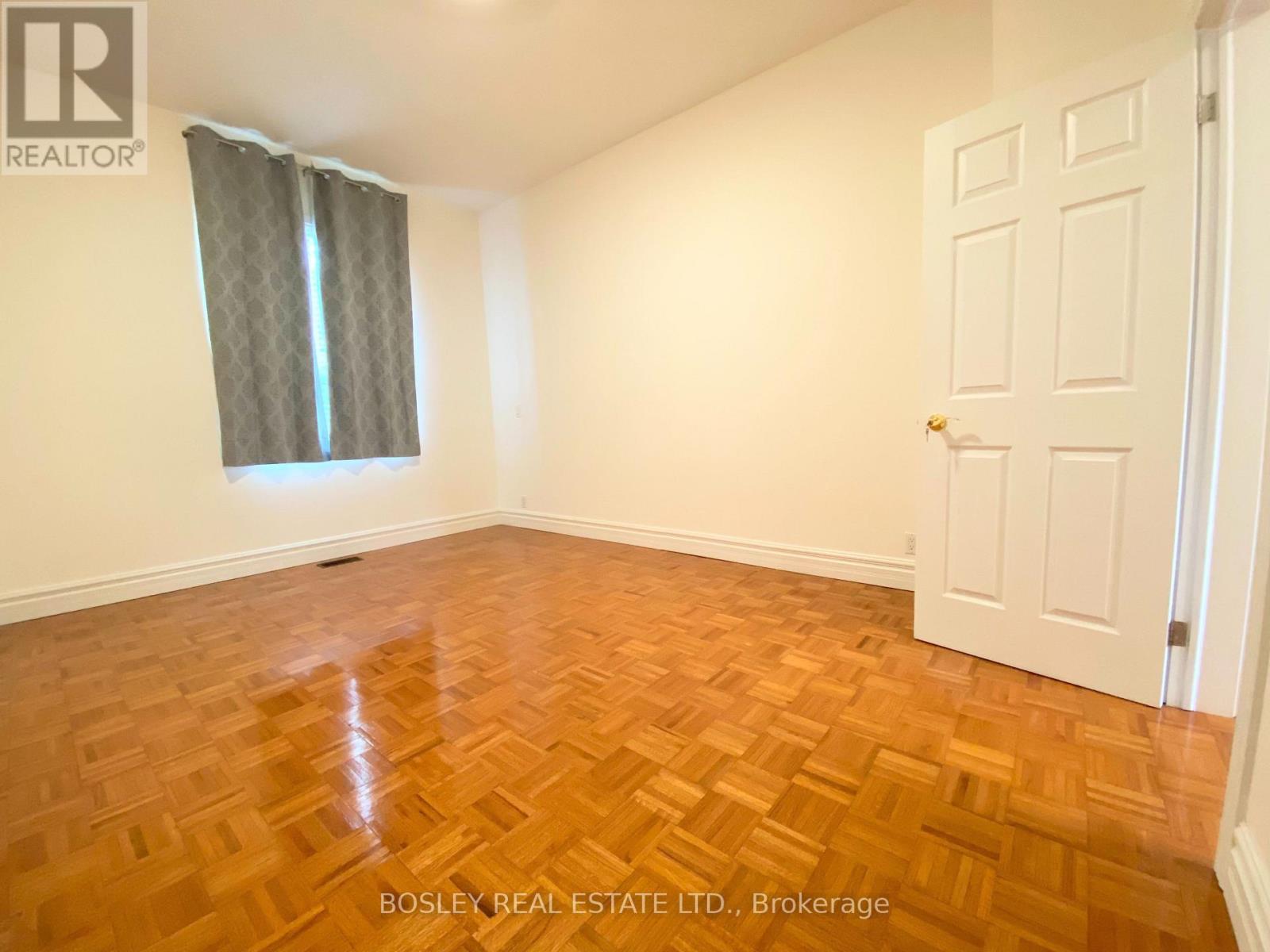 MAIN - 260 OSSINGTON AVENUE, Toronto (Little Portugal) — photo 8