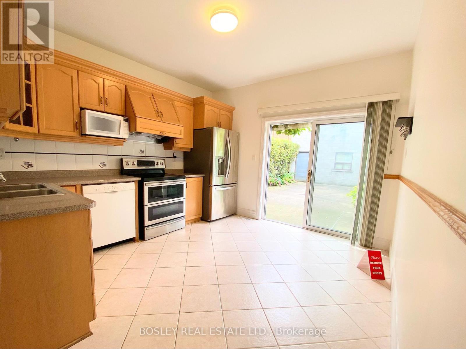 MAIN - 260 OSSINGTON AVENUE, Toronto (Little Portugal) — photo 4