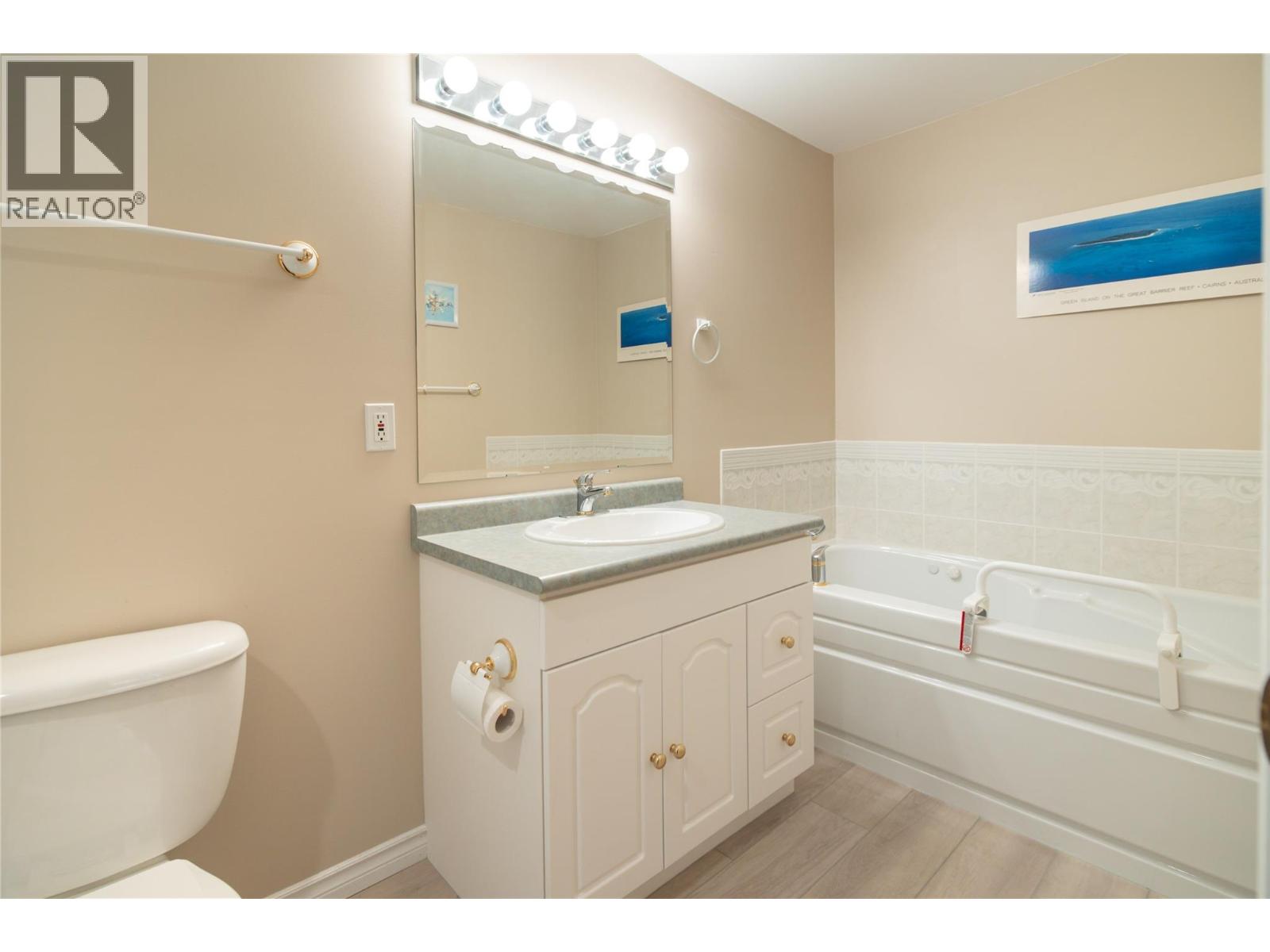 5300 Huston Road Unit# 203, Peachland