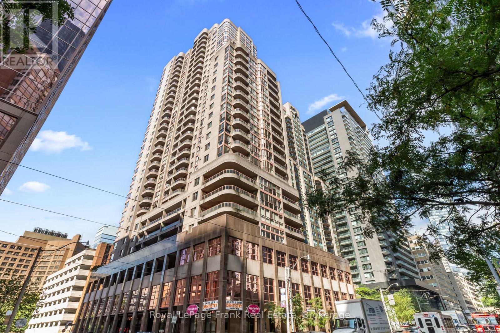 2910 - 736 BAY STREET, Toronto (Bay Street Corridor) — photo 2
