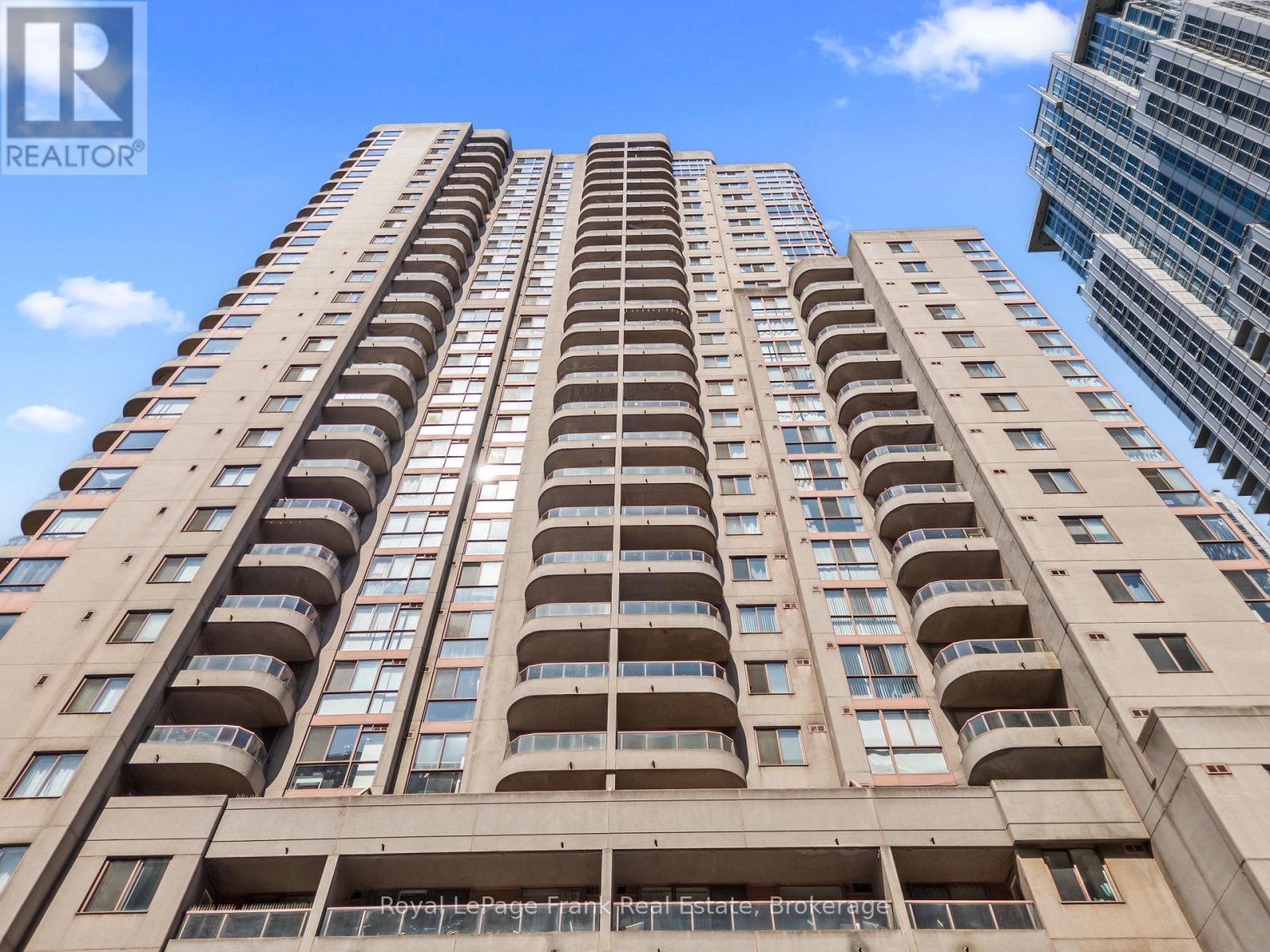 2910 - 736 BAY STREET, Toronto (Bay Street Corridor) — photo 3