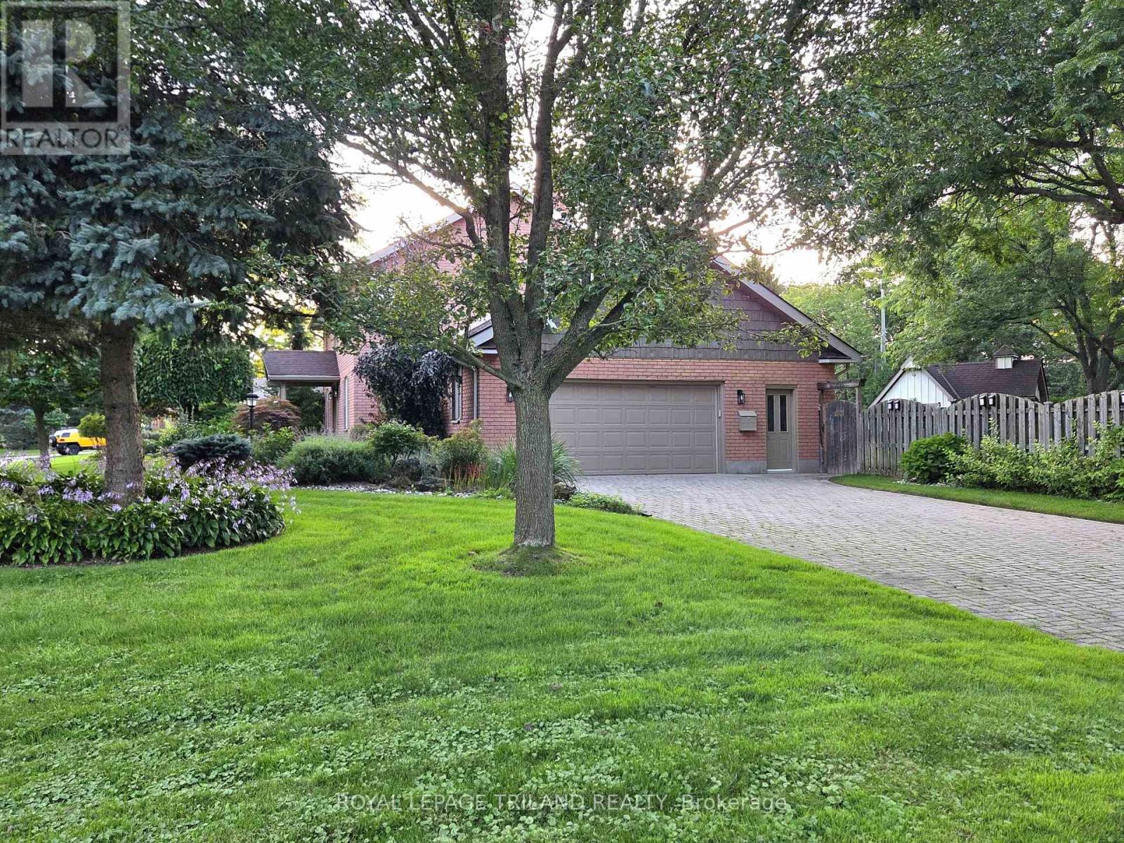 26 NORTHCREST DRIVE - 3