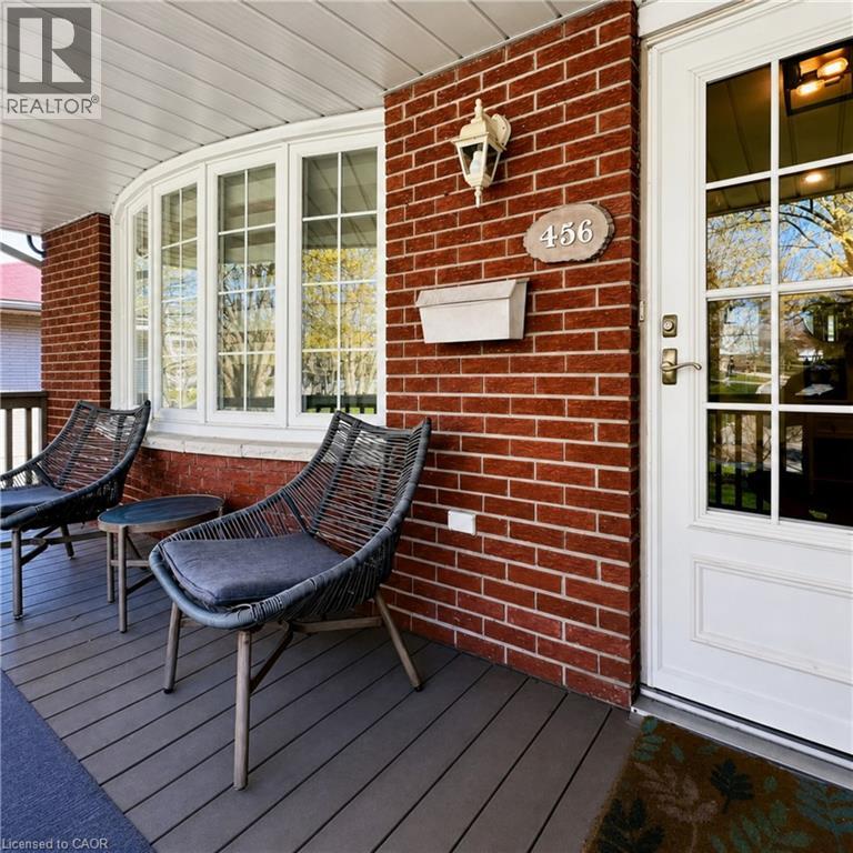 4 Bed, 2 Bath House for Rent in London – 456 BELVEDERE Avenue, London - Image 3