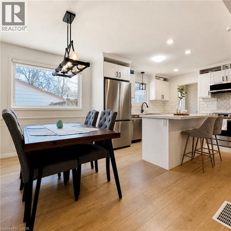 4 Bed, 2 Bath House for Rent in London – 456 BELVEDERE Avenue, London - Image 11