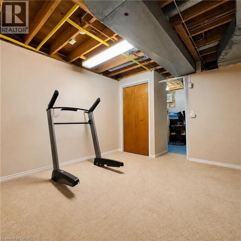 4 Bed, 2 Bath House for Rent in London – 456 BELVEDERE Avenue, London - Image 30