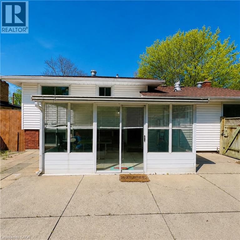 4 Bed, 2 Bath House for Rent in London – 456 BELVEDERE Avenue, London - Image 34