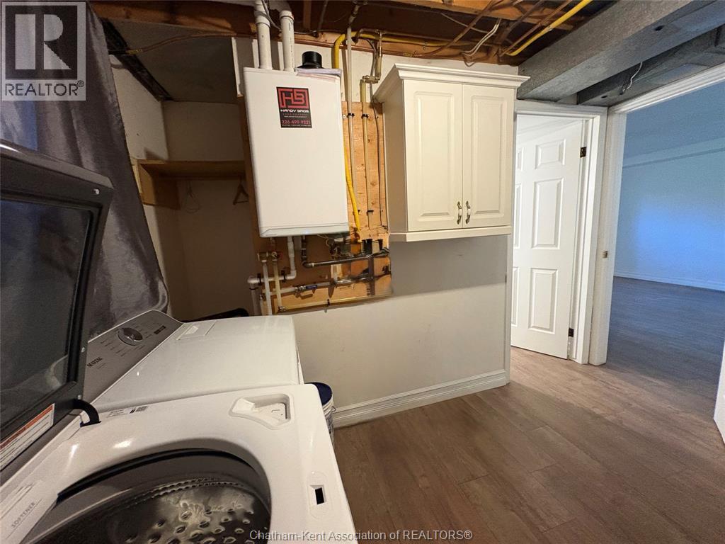 461 McNaughton AVENUE West - Image 42