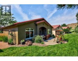 757 Rosewood Crescent, Kamloops, BC V2H1S3 Photo 25