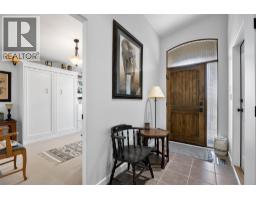 757 Rosewood Crescent, Kamloops, BC V2H1S3 Photo 9