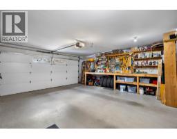 757 Rosewood Crescent, Kamloops, BC V2H1S3 Photo 29