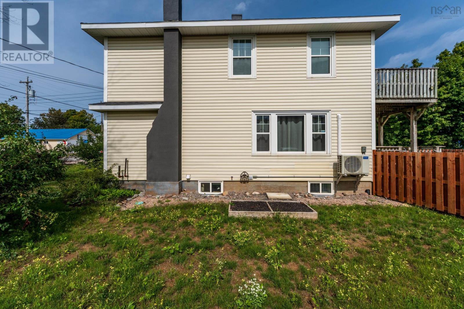1518/1520 Bridge Street - Image 23