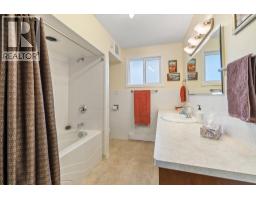 1789 Munson Road, Kelowna, BC V1W2G8 Photo 23