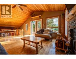 1629 Adolph Johnson Road, Golden, BC V0A1H1 Photo 14