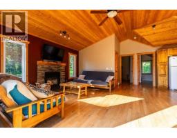 1629 Adolph Johnson Road, Golden, BC V0A1H1 Photo 18