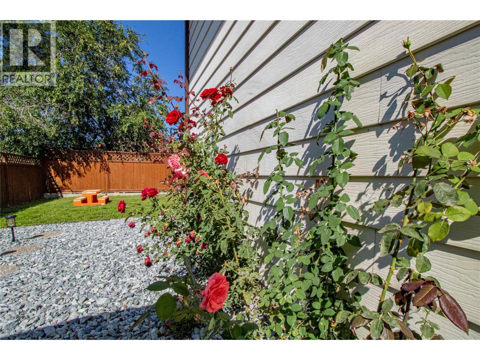 1605 Carmi Avenue, Penticton