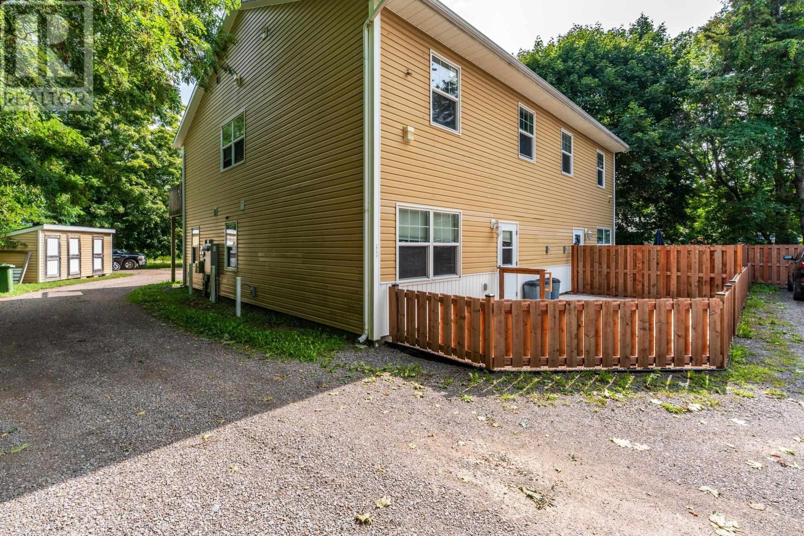 1518/1520 Bridge Street Street, Kingston — photo 3