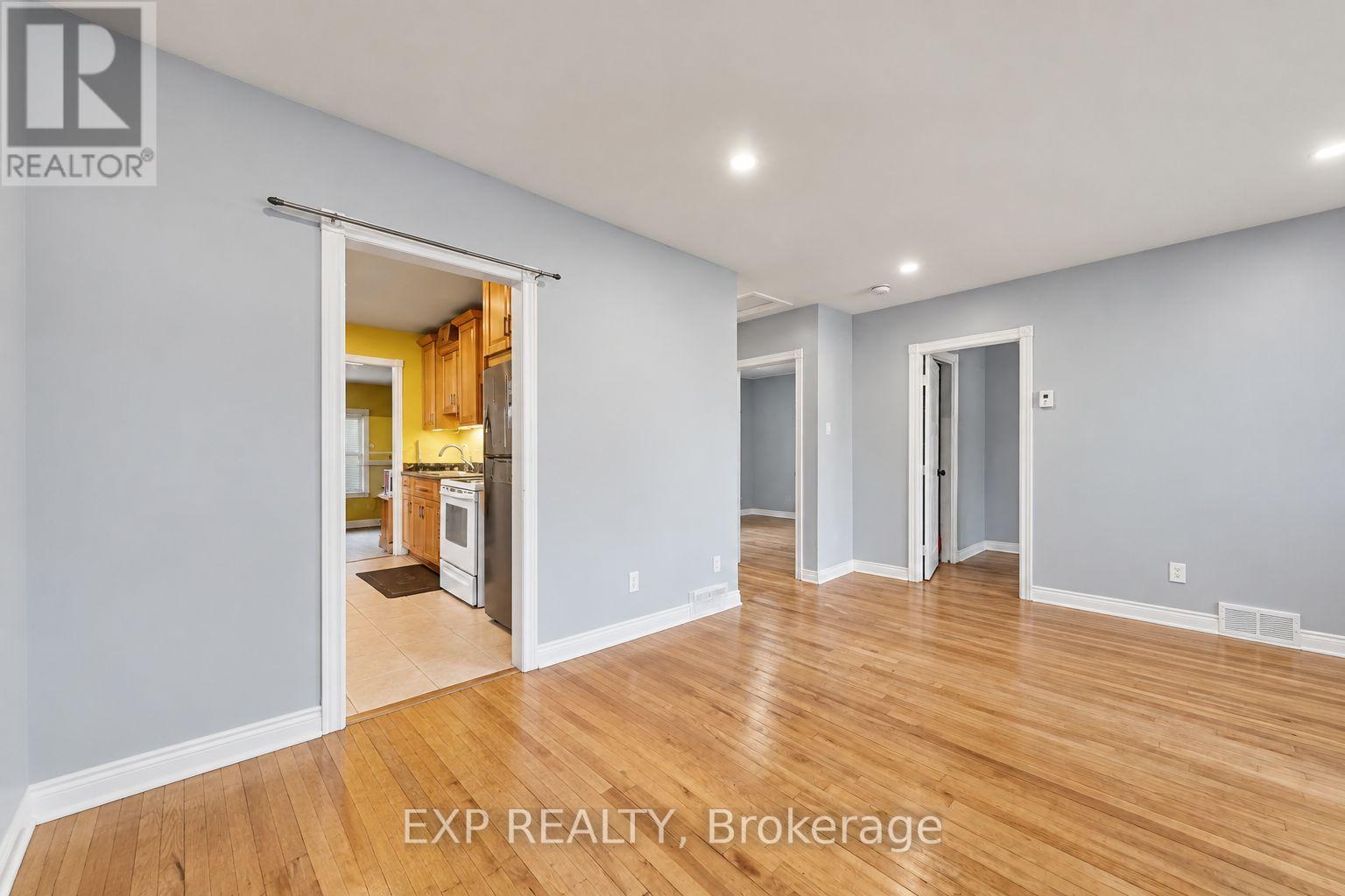 46 WILSON STREET E, Ottawa. Luxury613. By Peter Sagos - Image 12