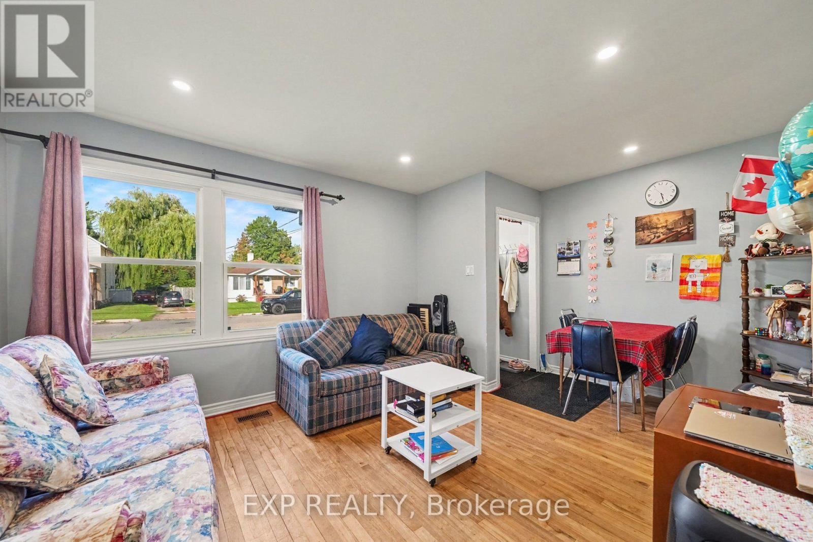 46 WILSON STREET E, Perth — photo 7